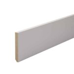 Plinthe MDF blanche (pré-peinte) bord droit 8cm